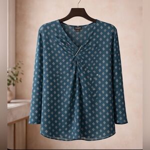 Coldwater Creek Teal Diamond-Print V-Neck Blouse with Pin Accent